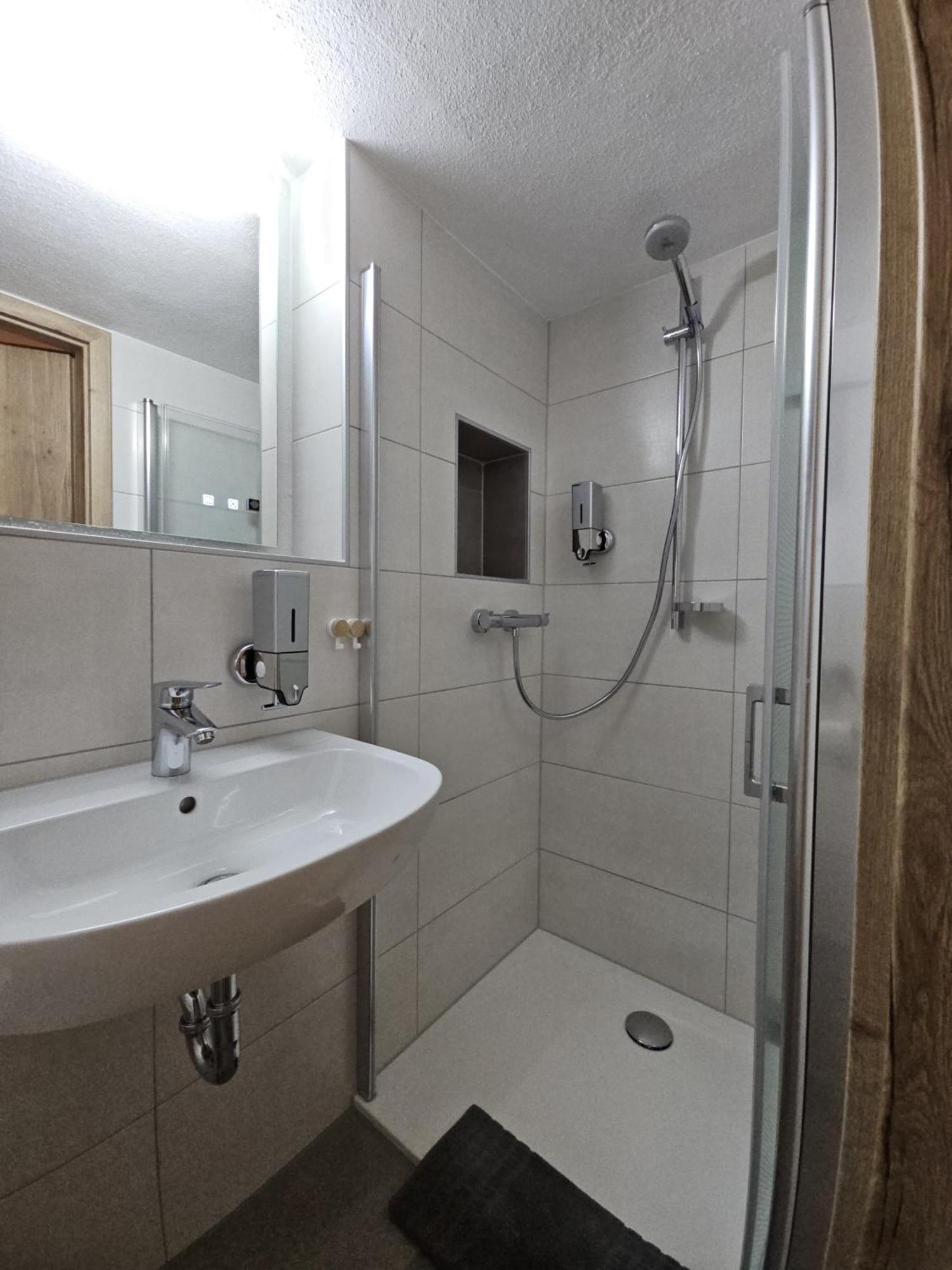 Gemuetliche Ferienwohnung Im Westerwald - "Ferienwohnung Grau" Weitefeld Ngoại thất bức ảnh