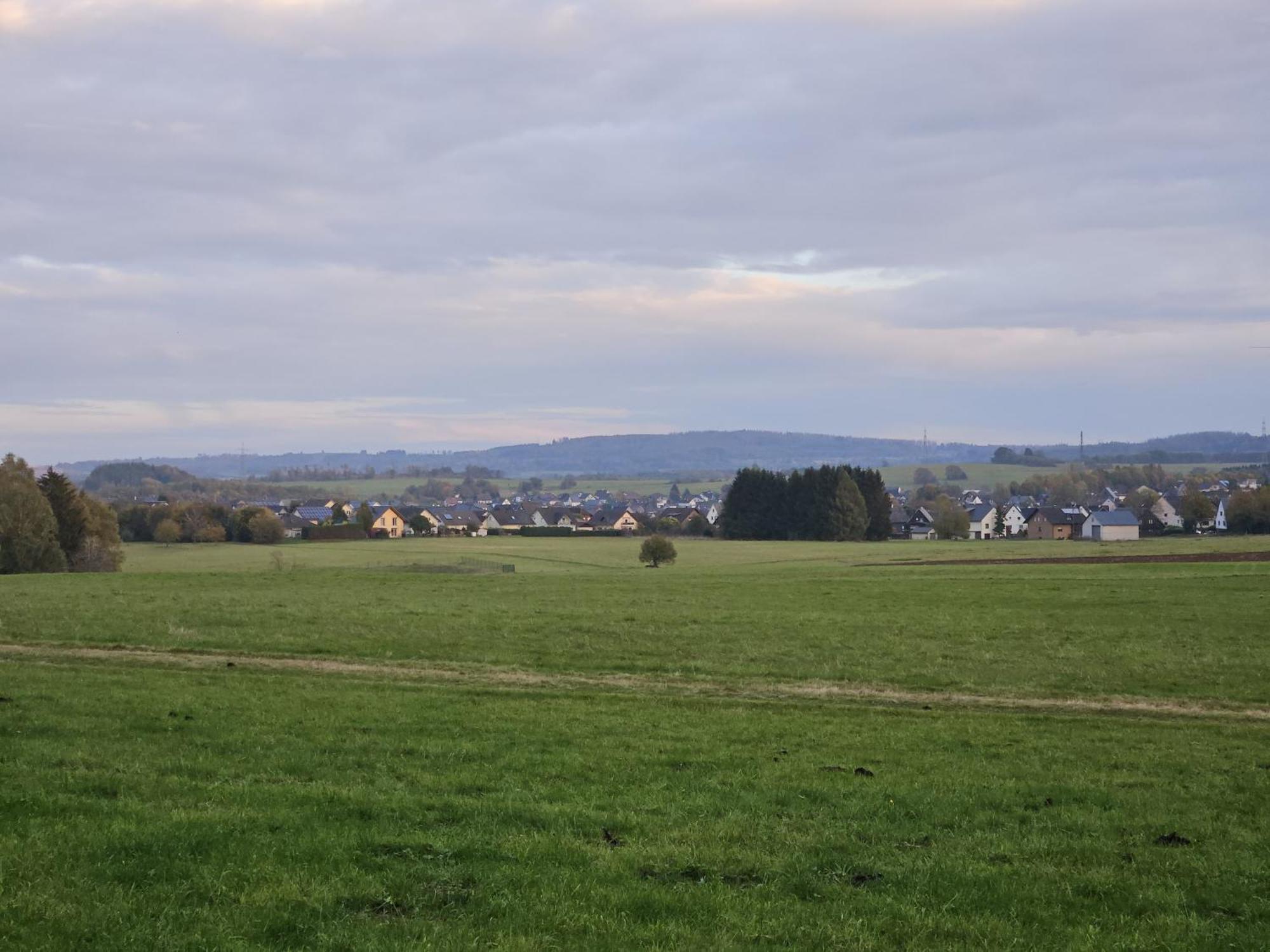 Gemuetliche Ferienwohnung Im Westerwald - "Ferienwohnung Grau" Weitefeld Ngoại thất bức ảnh